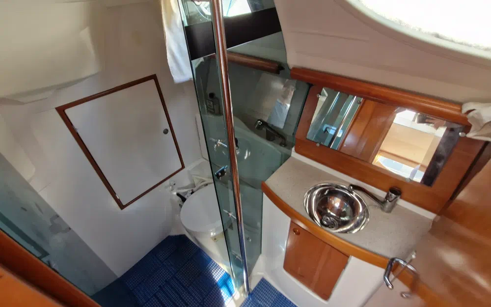 slider 17 Jeanneau Sun Odyssey 35