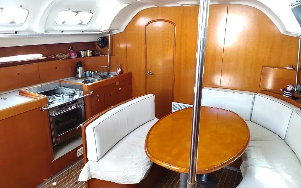 slider 22 Beneteau First 42S7