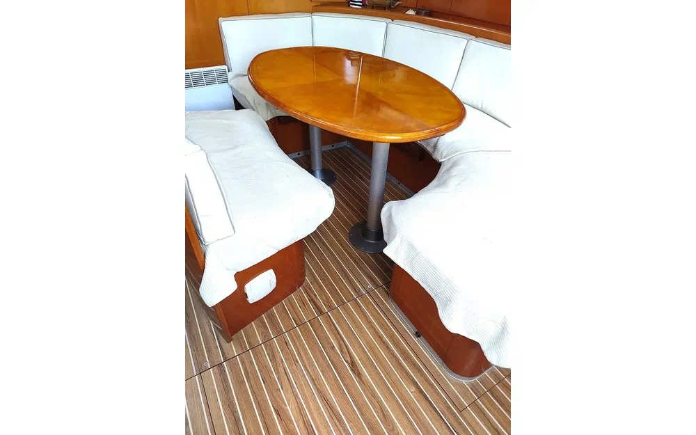 slider 24 Beneteau First 42S7