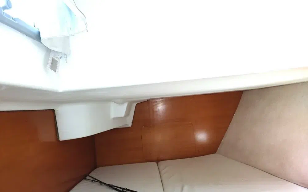 slider 68 Beneteau First 42S7