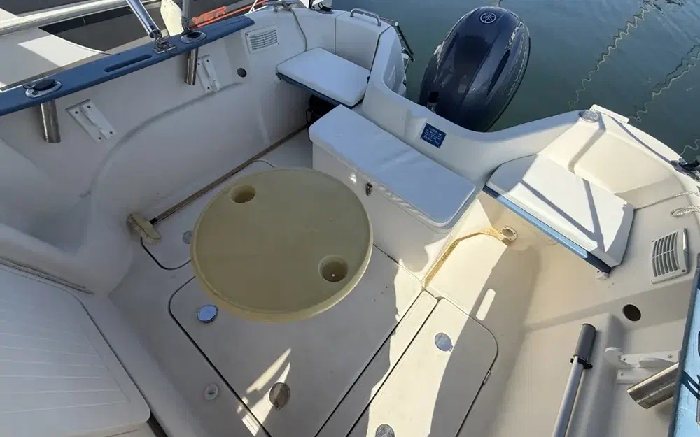 slider 6 Quicksilver 580 Pilothouse