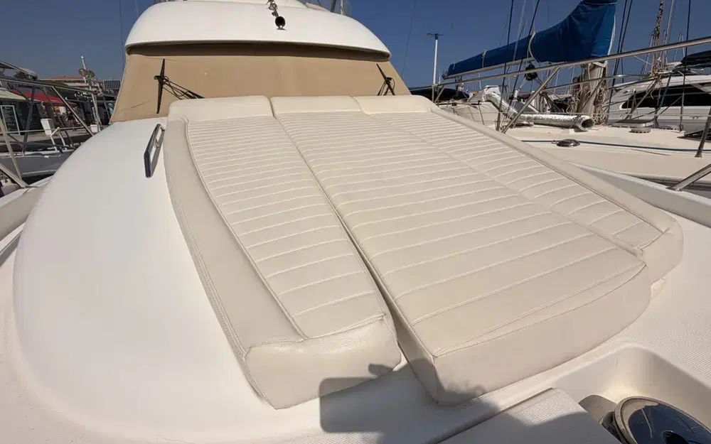 slider 10 Jeanneau Prestige 32