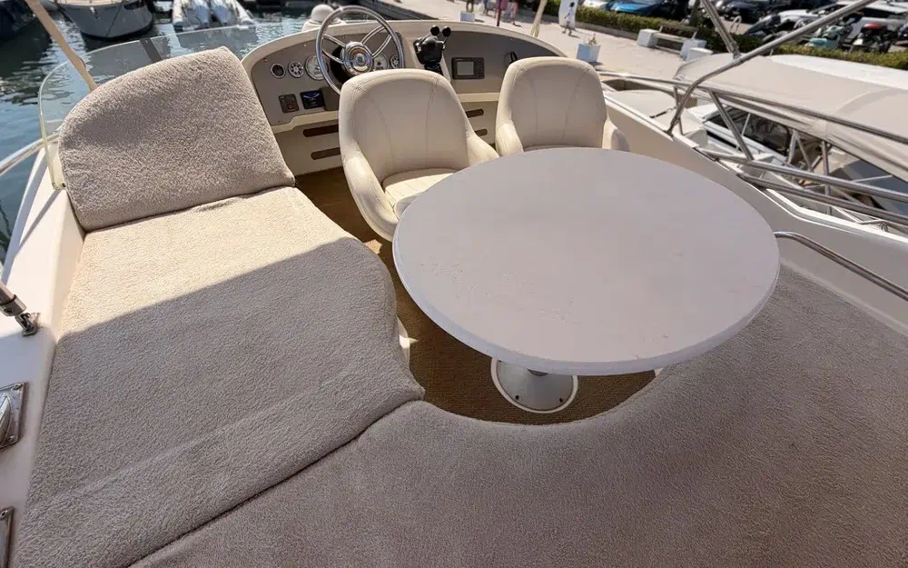slider 16 Jeanneau Prestige 32