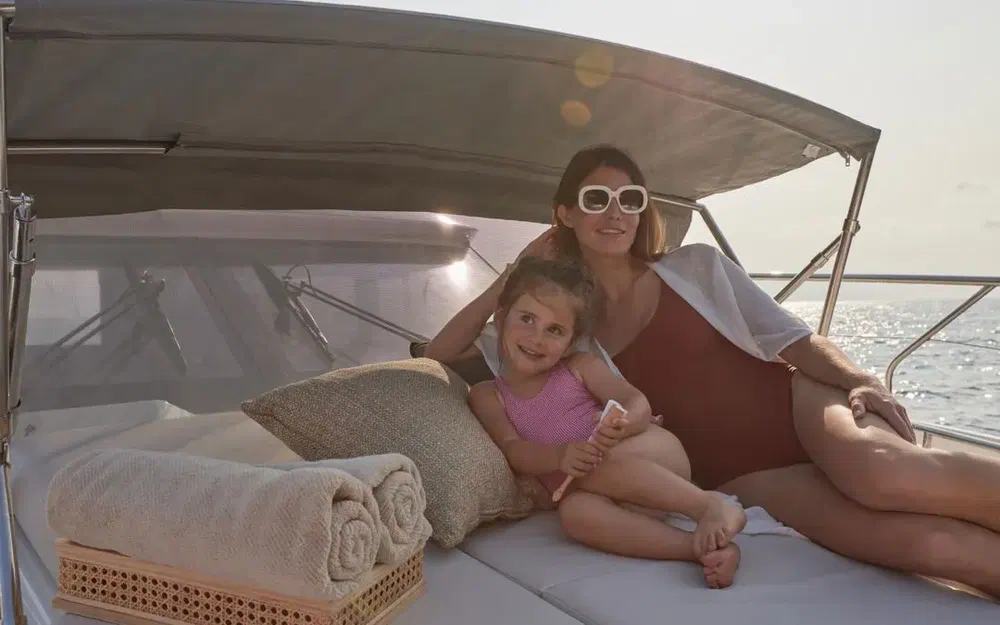 slider 9 Prestige Yachts F4.9