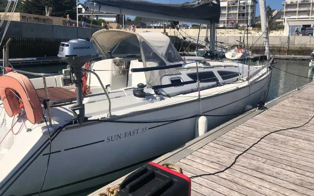 slider 0 Jeanneau Sun Fast 35
