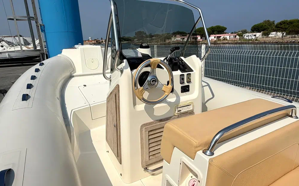 slider 5 Capelli Tempest 770