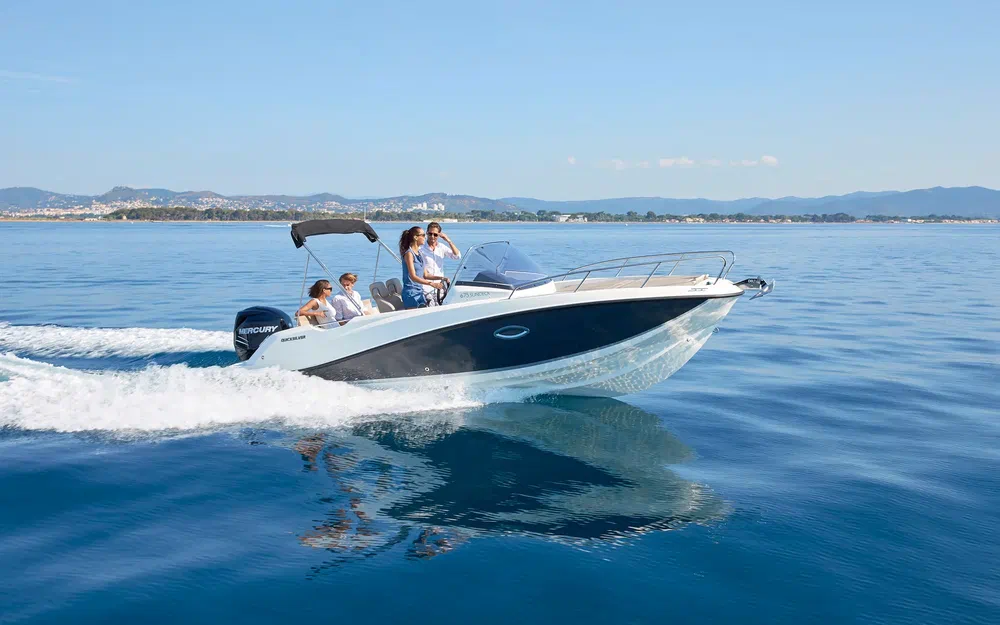 slider 2 Quicksilver Activ 675 Sundeck
