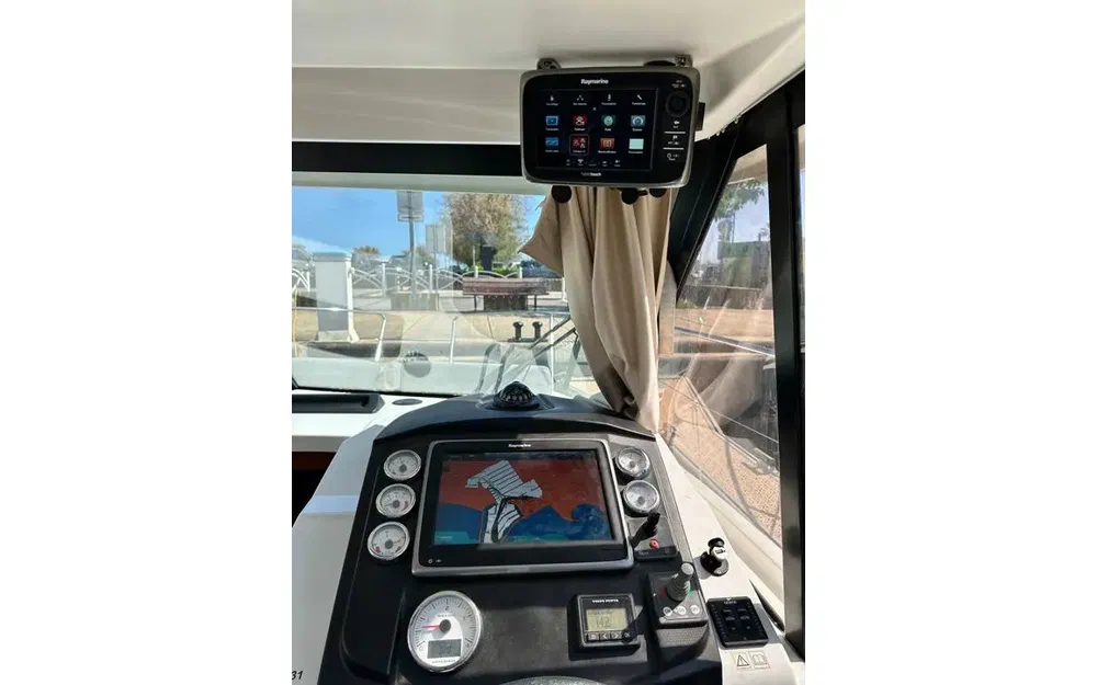 slider 20 Beneteau Antares 30 S