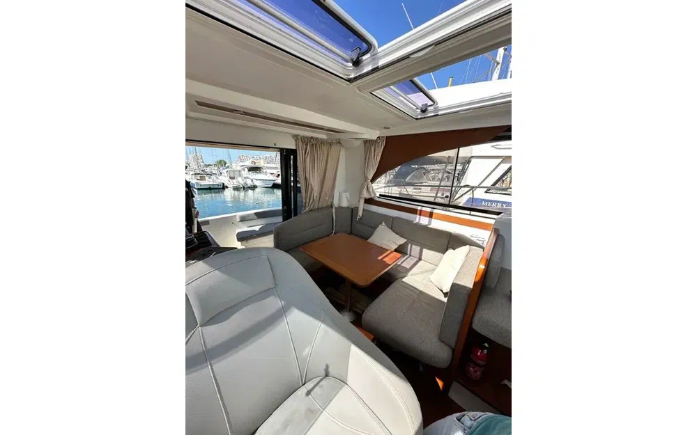 slider 4 Beneteau Antares 30 S