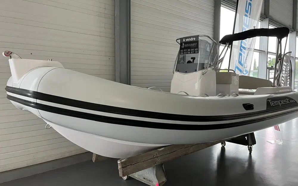 slider 0 Capelli Tempest 630