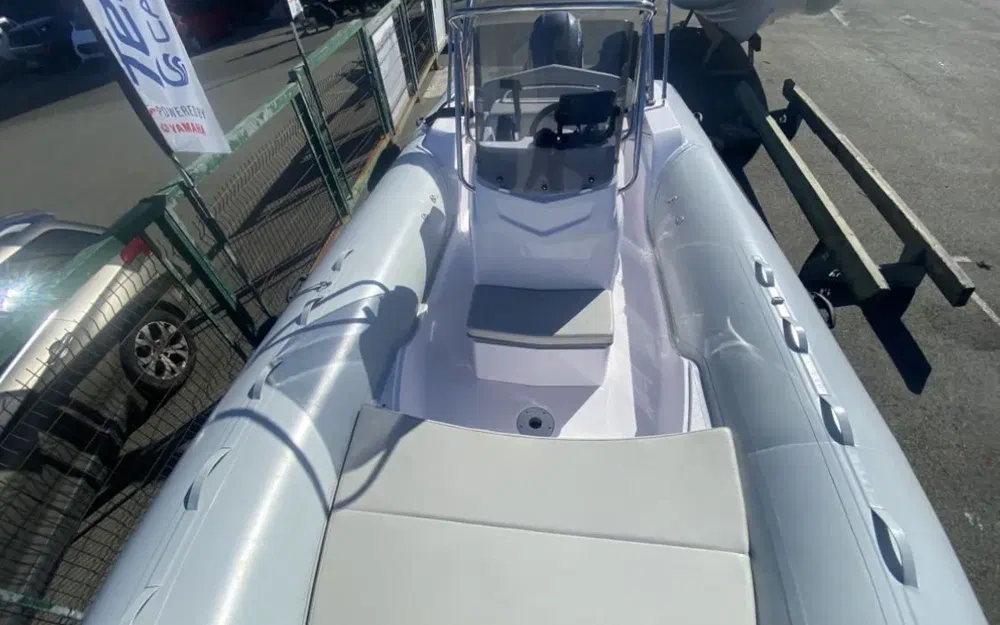 slider 10 Capelli Tempest 630