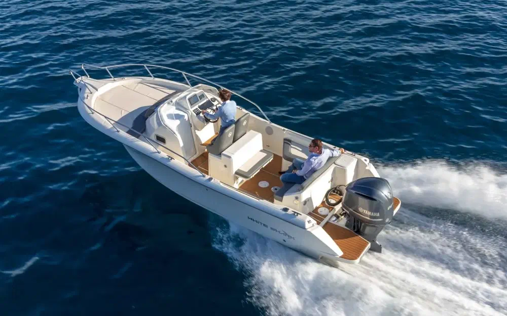 slider 1 White Shark 240 SC