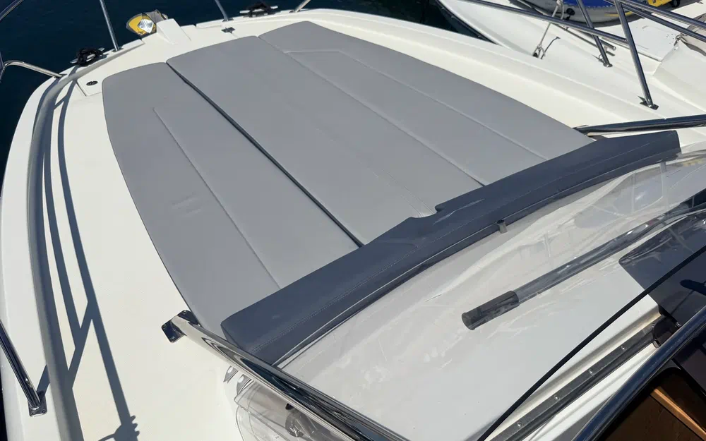 slider 7 Beneteau Flyer 8.8 SUNdeck