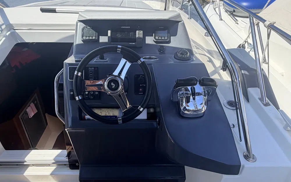 slider 12 Beneteau Flyer 8.8 SUNdeck