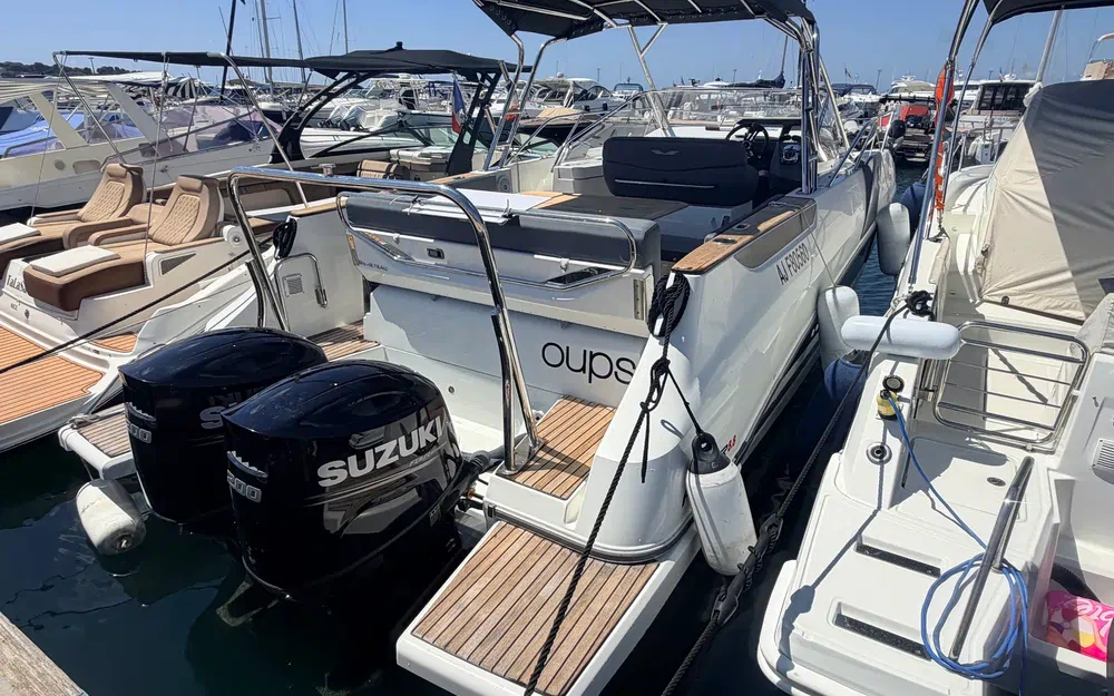 slider 0 Beneteau Flyer 8.8 SUNdeck