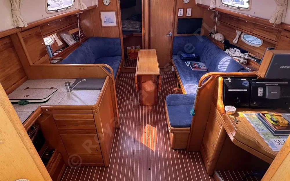 slider 15 Bavaria 37 Cruiser
