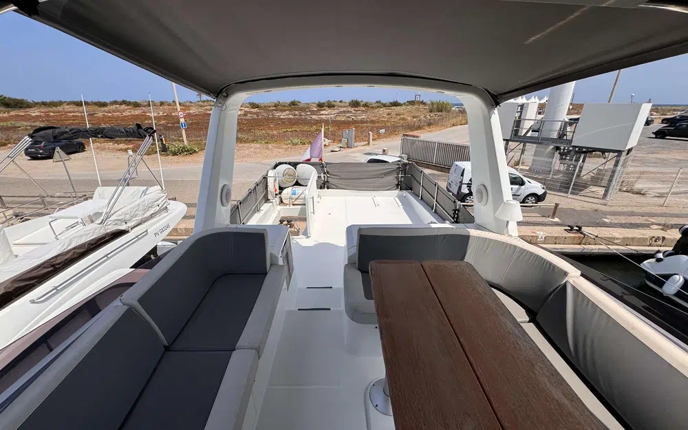 slider 8 Beneteau Swift Trawler 50