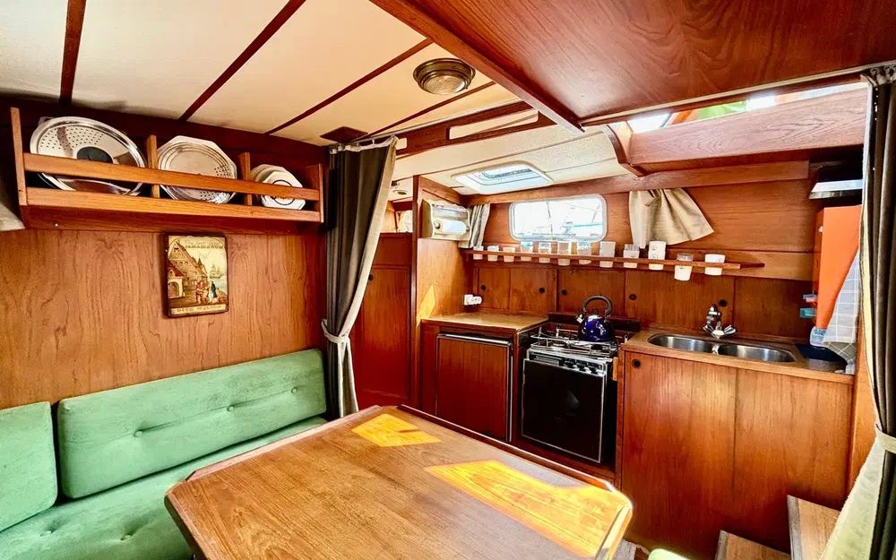 slider 19 Siltala Yachts Nauticat 33