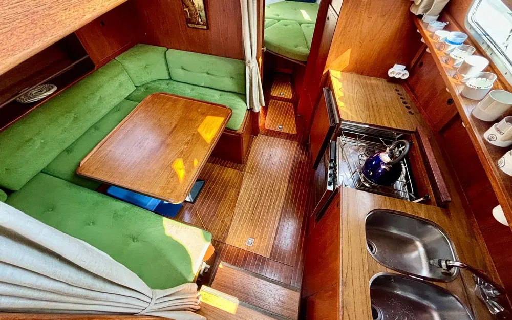 slider 13 Siltala Yachts Nauticat 33