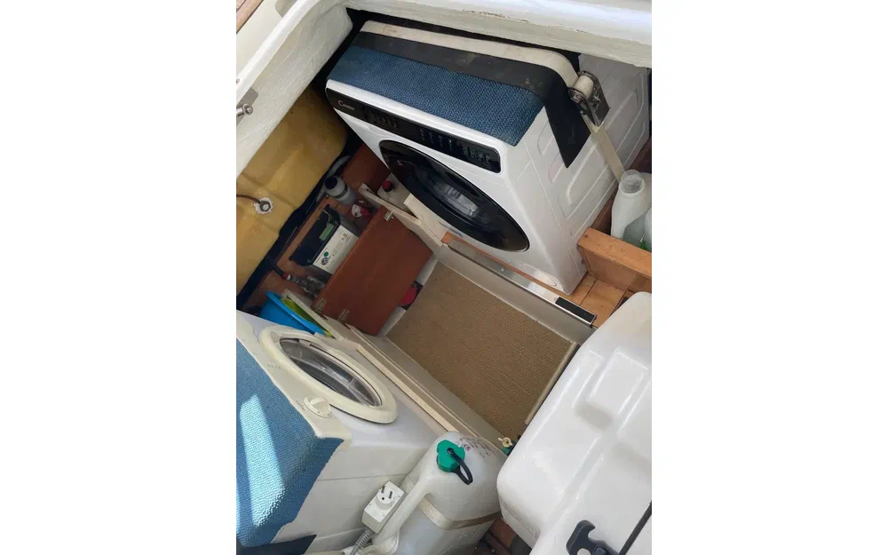 slider 9 Beneteau Swift Trawler 42