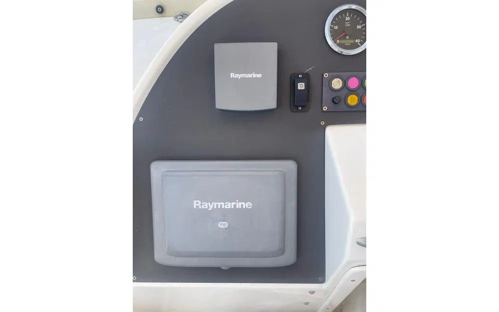 slider 16 Beneteau Swift Trawler 42