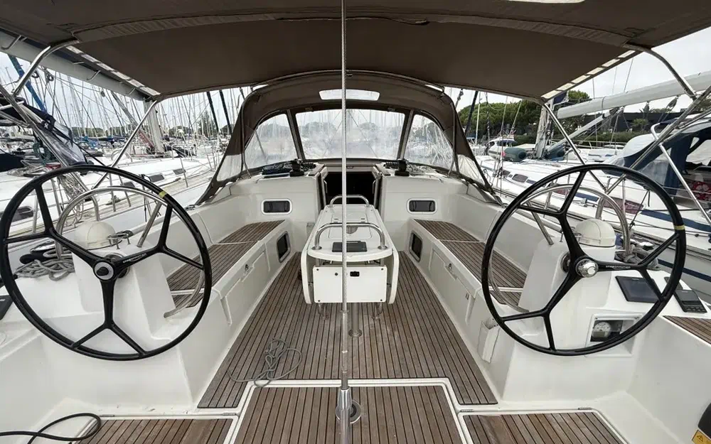 slider 14 Jeanneau Sun Odyssey 519