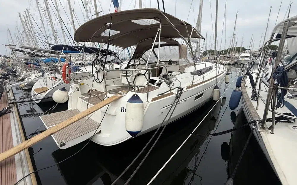 slider 15 Jeanneau Sun Odyssey 519
