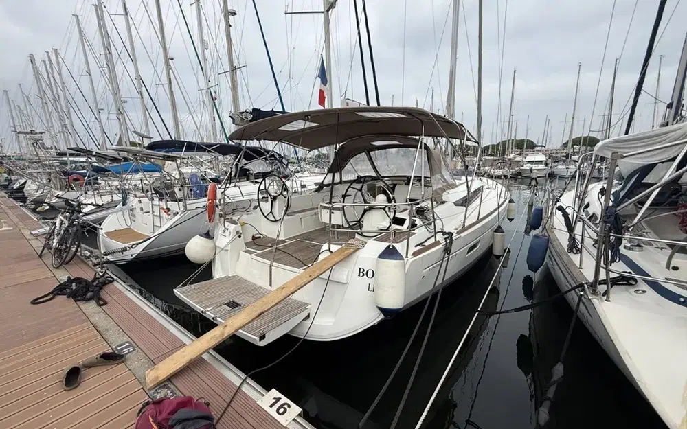 slider 19 Jeanneau Sun Odyssey 519