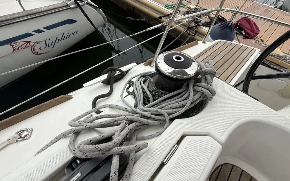 slider 31 Jeanneau Sun Odyssey 519