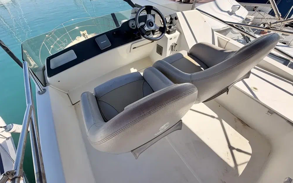 slider 11 Beneteau Antares 980