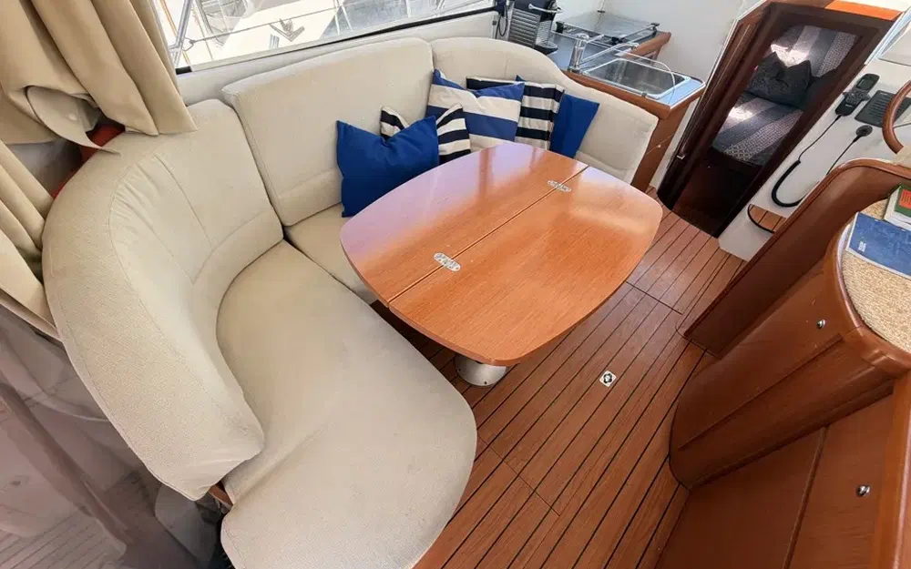 slider 17 Beneteau Antares 980