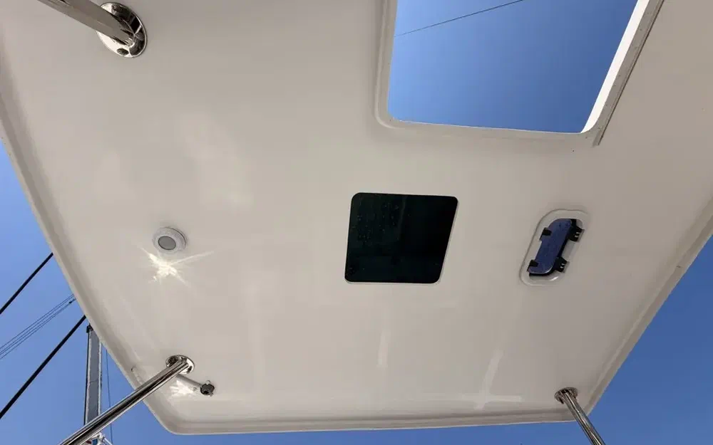 slider 63 Fountaine Pajot Aura 51