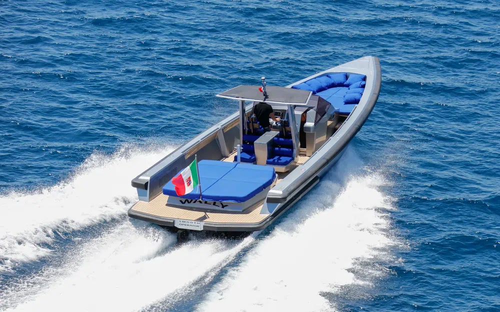 slider 0 Wally Tender 45