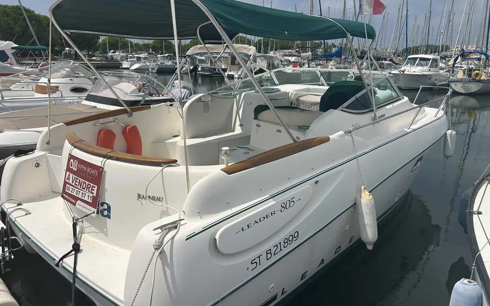 slider 0 Jeanneau Leader 805
