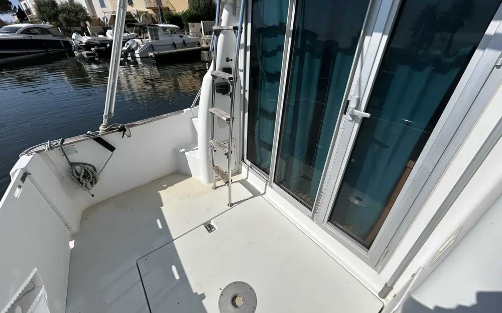 slider 1 Jeanneau Merry Fisher 805