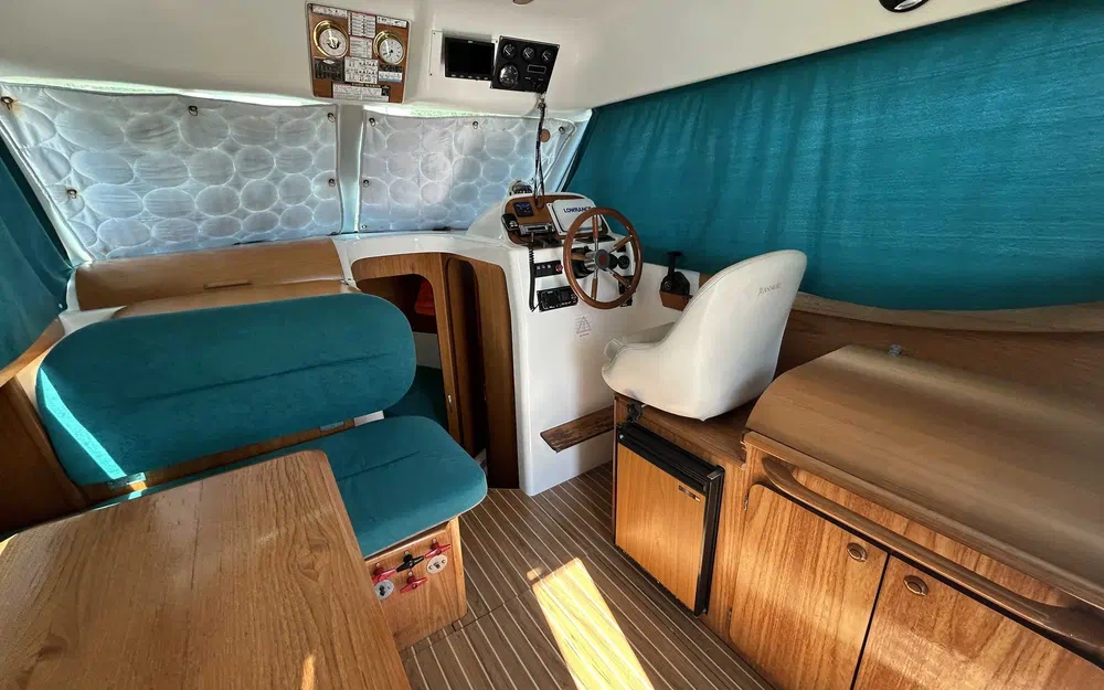 slider 2 Jeanneau Merry Fisher 805