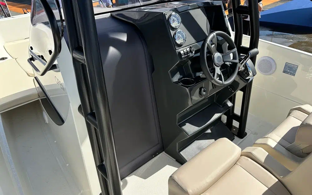 slider 20 Quicksilver Activ 705 open