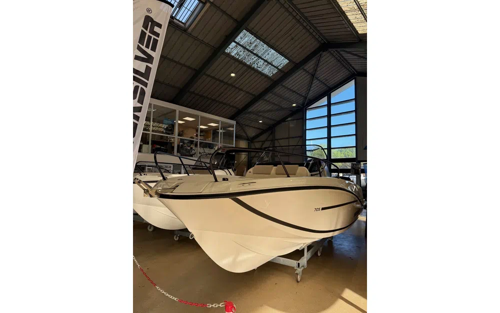 slider 10 Quicksilver Activ 705 open