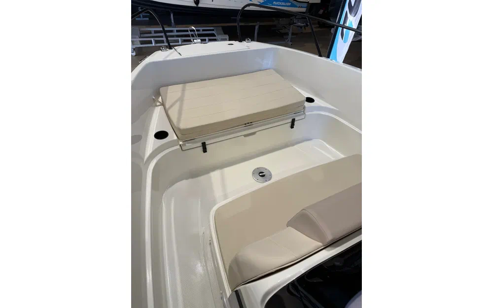 slider 12 Quicksilver Activ 705 open