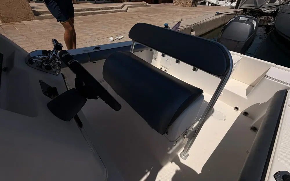 slider 10 Bayliner Trophy