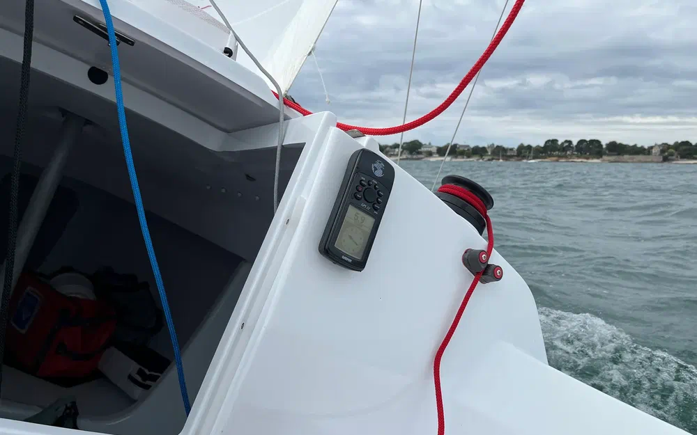 slider 9 J Boats J 7 (J seven)