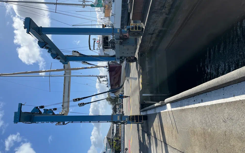 slider 8 J Boats J 7 (J seven)
