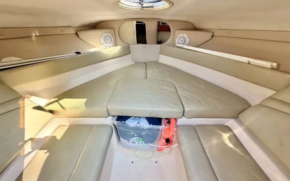 slider 23 Regal 2250 Cuddy