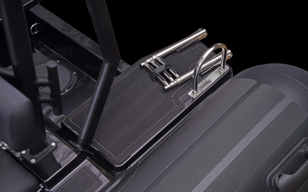 slider 8 Brig Navigator 20