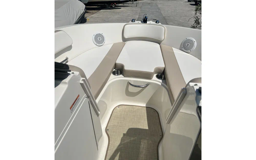 slider 2 Bayliner VR5 Bowrider OB