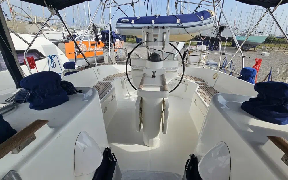 slider 13 Beneteau Oceanis 411 Clipper