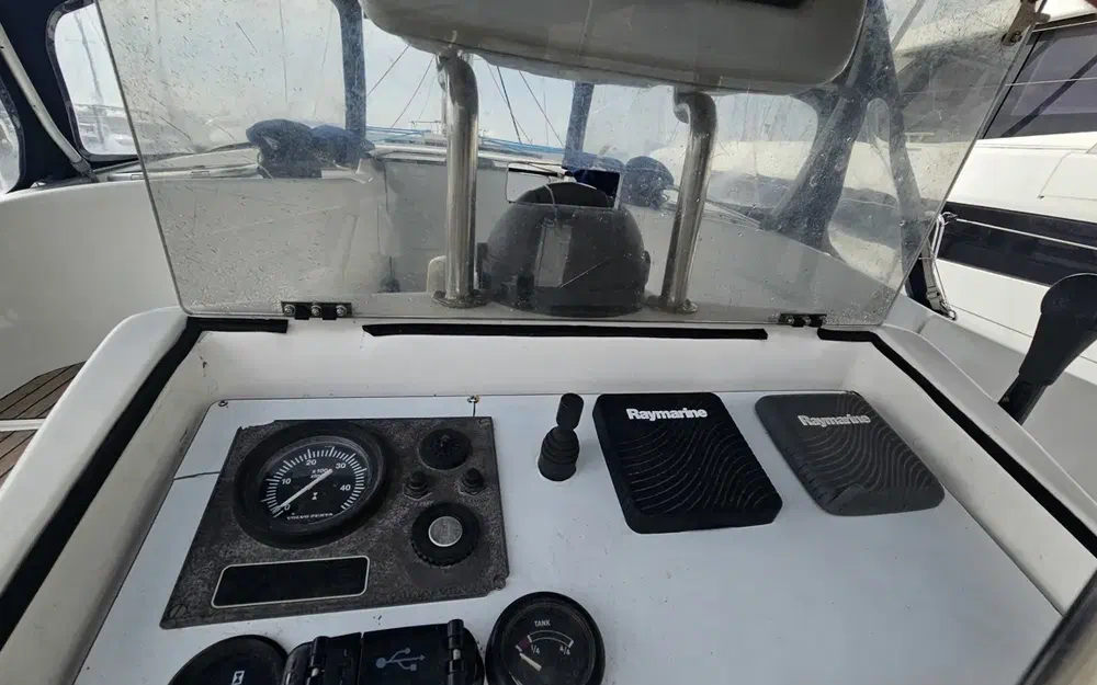 slider 3 Beneteau Oceanis 411 Clipper