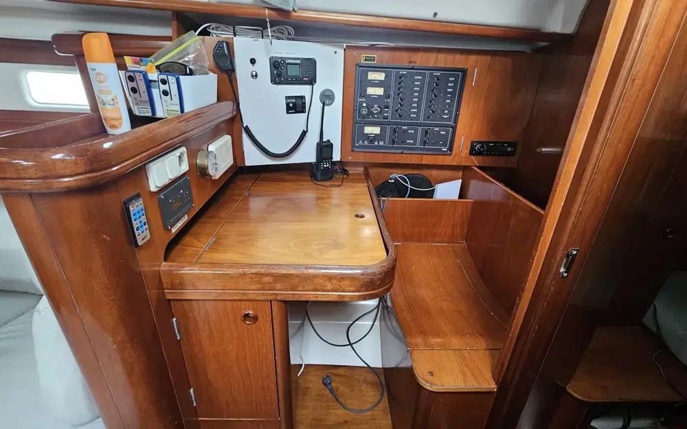 slider 5 Beneteau Oceanis 411 Clipper