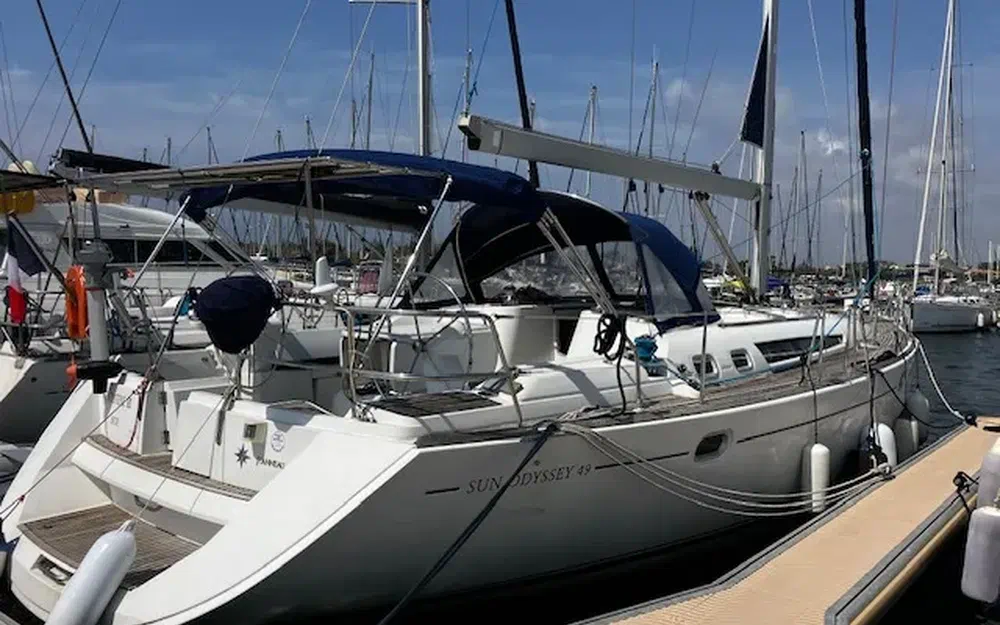 slider 0 Jeanneau Sun Odyssey 49