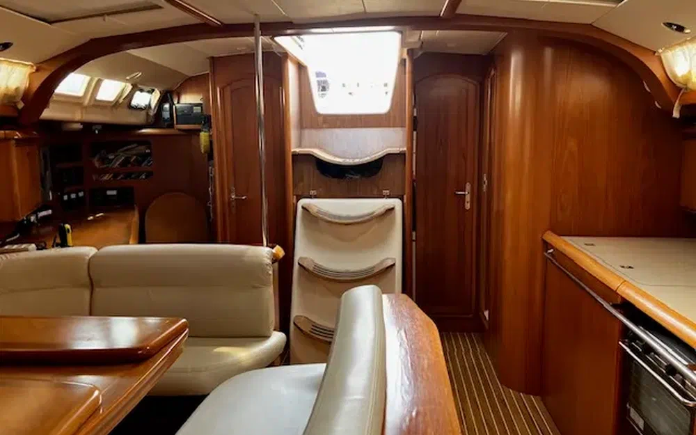 slider 19 Jeanneau Sun Odyssey 49